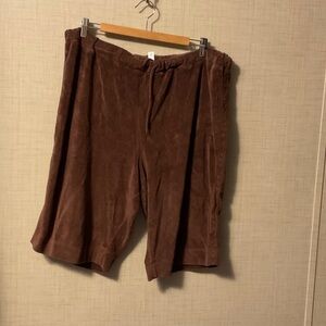 Elegant Brown Suede Women's Bermudas